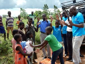 DLU donates clothings to children of deaf adults.
